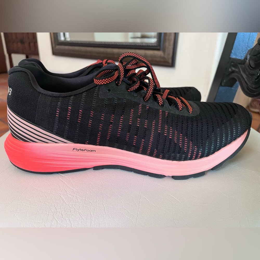 ASICS Dynaflyte 3 SP Women’s Running Shoe